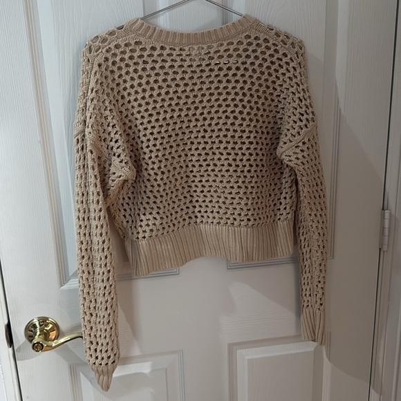 Chunky Knit Tan Sweater Old Navy crochet crop top size small - Picture 3 of 3